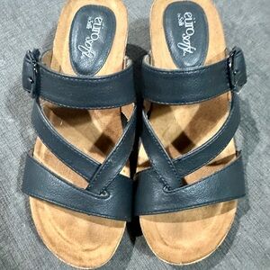 Sofft Black Strappy Wedge Sandals